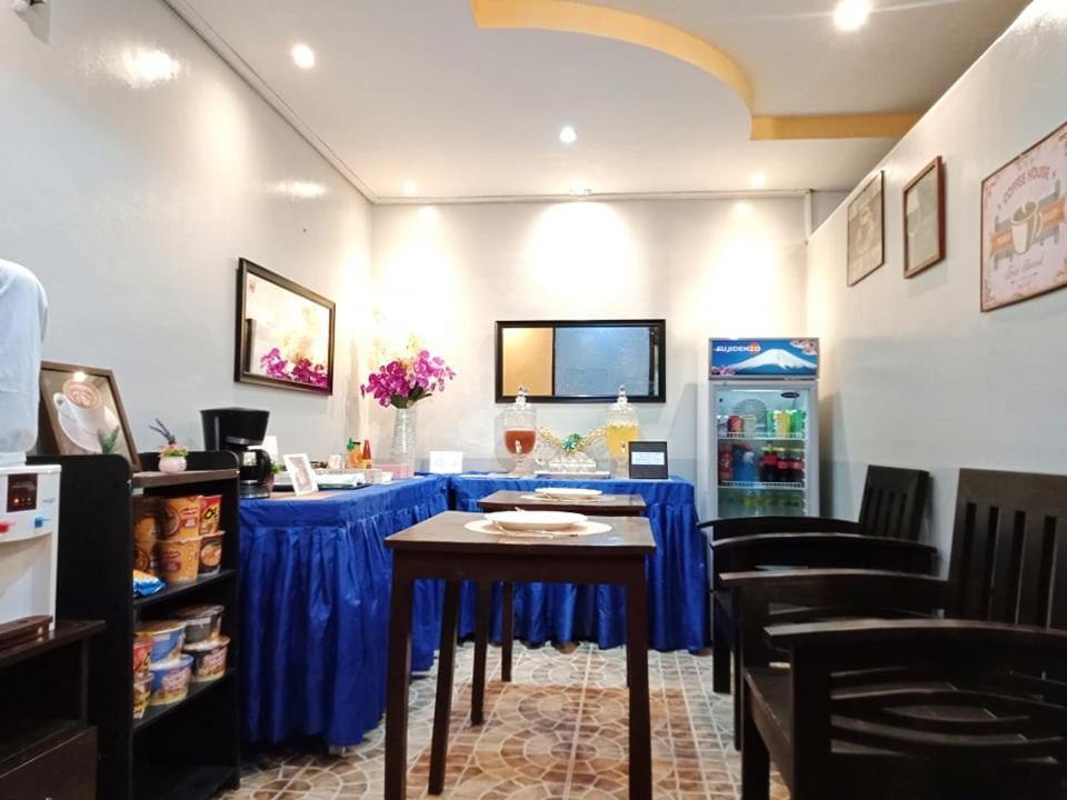 Amax Inn Cebu Мандауэ Экстерьер фото