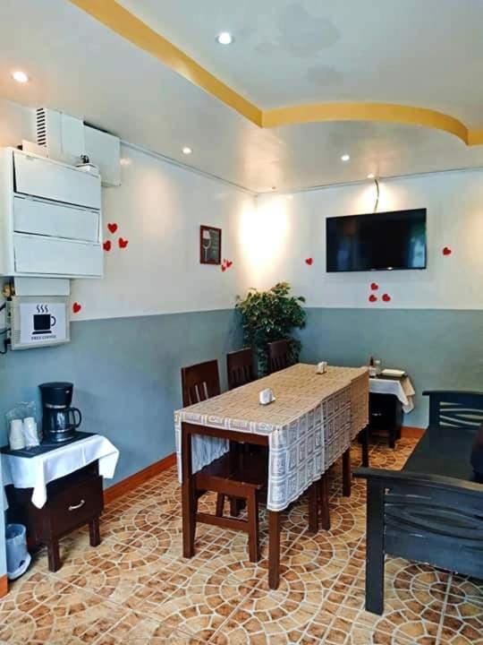 Amax Inn Cebu Мандауэ Экстерьер фото